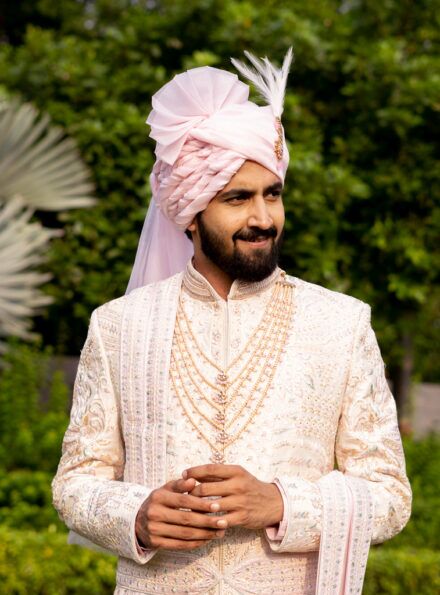 Five-piece Diamond Zardozi and Kardana Handwork Sherwani in Cream